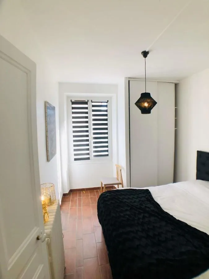 Les Acacias - 2 Bedrooms 70 Sqm Apartment Annecy